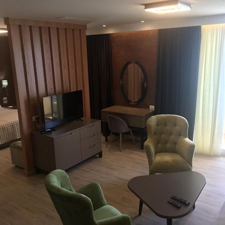 Hotel Maren Durrës Zimmer foto