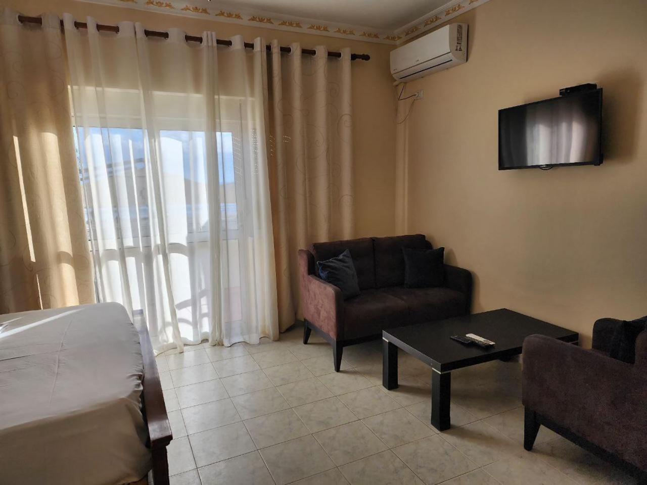 Hotel Maren Durrës Zimmer foto