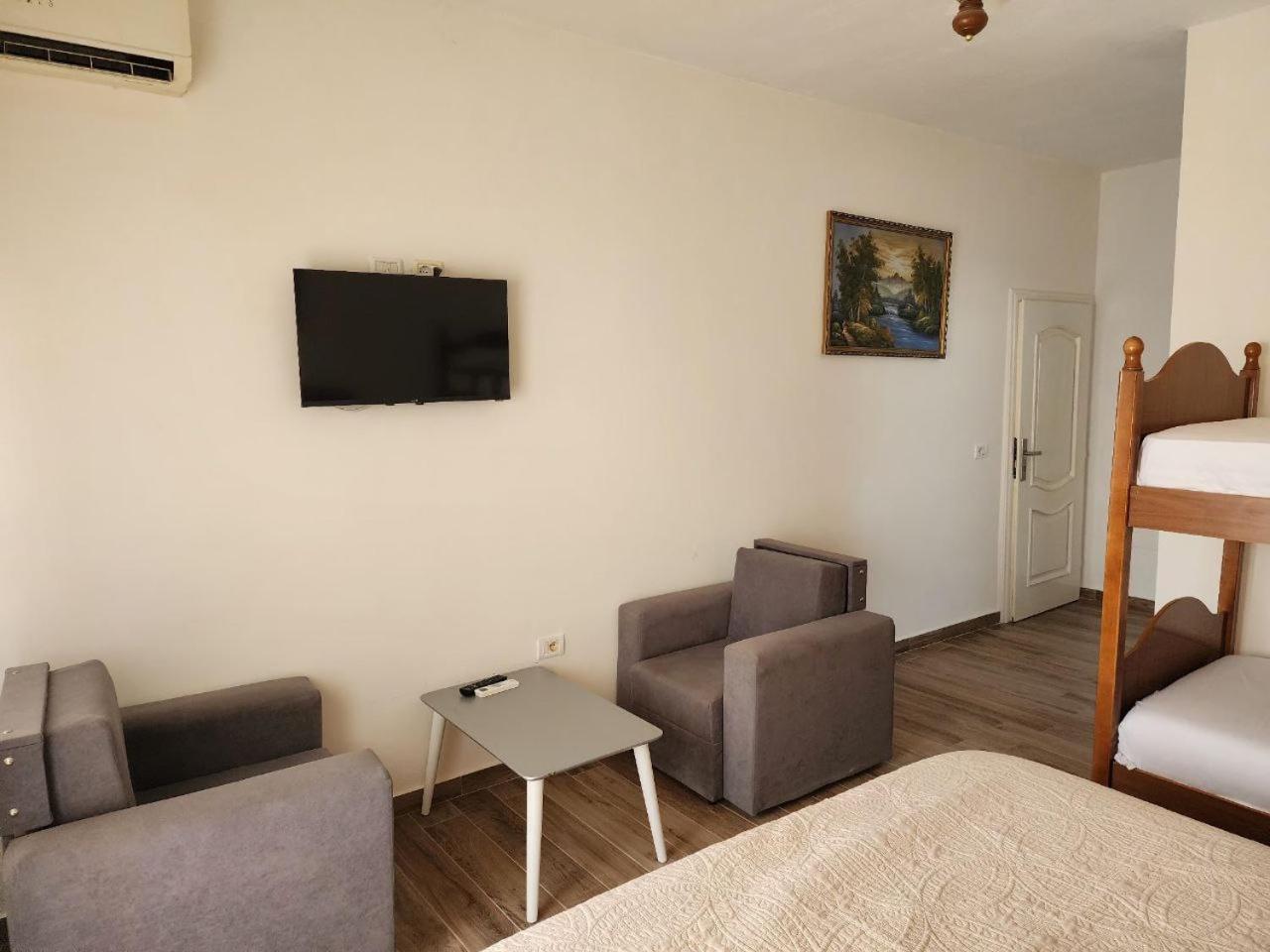 Hotel Maren Durrës Zimmer foto